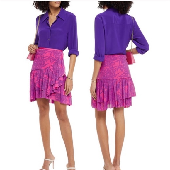 Diane Von Furstenberg Dresses & Skirts - Diane Von Furstenburg Pink Paloma Wrap Effect Skirt in Medium.